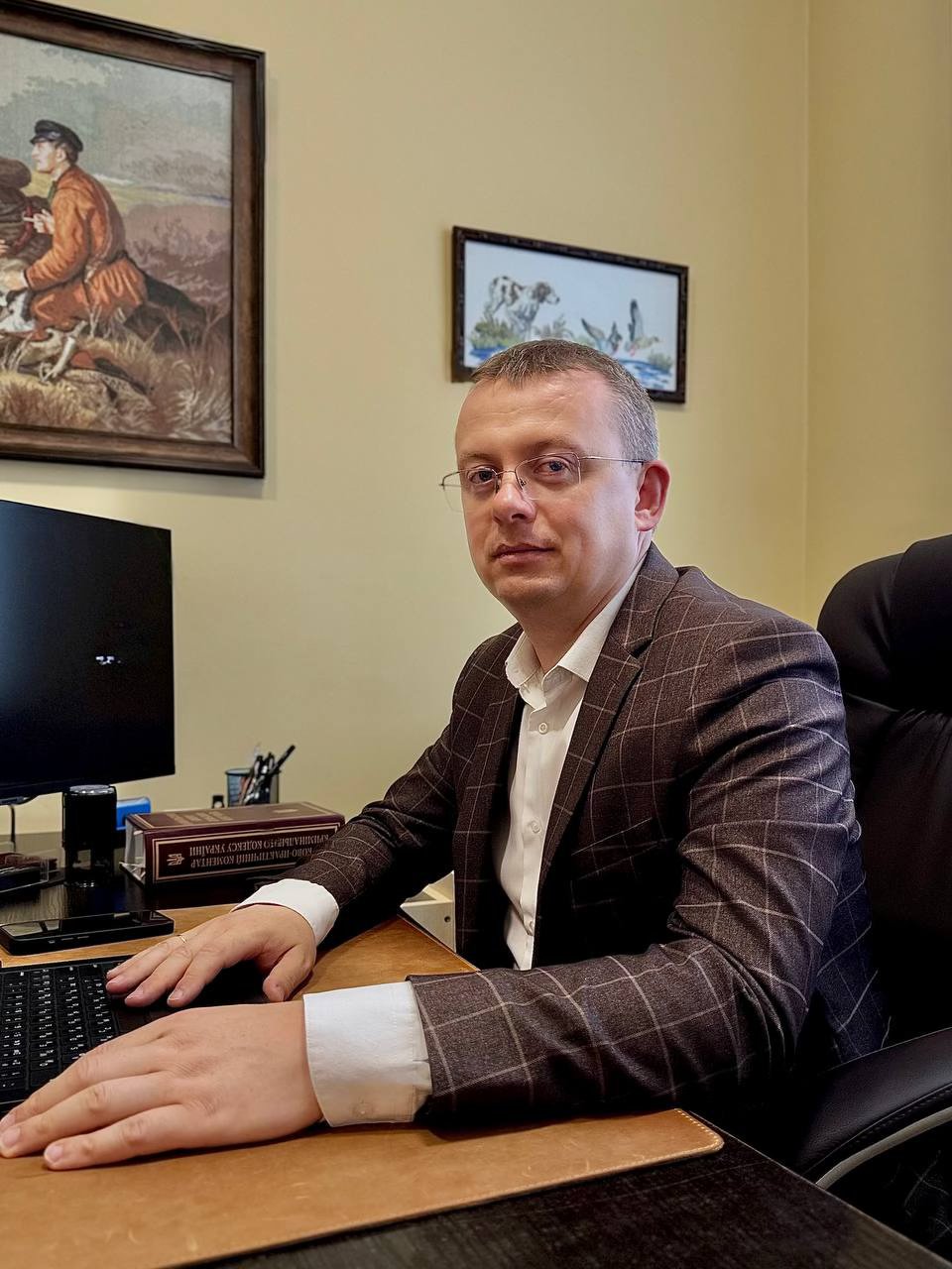 Адвокат Дмитро Яременко
